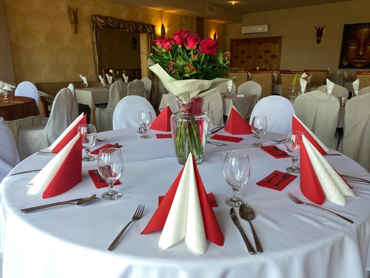 Bed and Breakfast Malom Club Panzio Бая Экстерьер фото